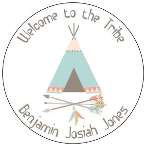 Baby-Stammes-Aufkleber - Stammes-Baby-Ankündigung-Etiketten - Feder Tipi Baby-Etiketten - willkommen zum Stamm Baby-Aufkleber