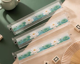 Set Of 4 Mahjong Racks With Beautiful White Lotus Design, Chinoiserie Clear Acrylic Tile Holders For Game Night, Mahjong Accessories Gift