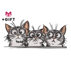May include: An embroidered design featuring three cartoon cats with large, surprised eyes. The cats are gray and white with tan ears and whiskers. A pink gift box with a bow and the text "+GIFT" are in the upper left corner.