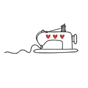 Puede incluir: Un dibujo lineal de una máquina de coser con tres corazones rojos en la parte delantera. La máquina es blanca con contornos negros y una bobina de hilo en la parte superior. Un hilo negro se extiende desde la máquina.