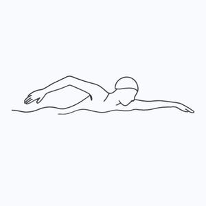 Puede incluir: Un dibujo lineal minimalista de una persona nadando a crol. El nadador lleva un gorro de baño y está posicionado horizontalmente, con los brazos extendidos hacia adelante y un brazo hacia atrás. El agua se representa con líneas curvas.