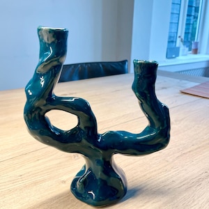 Skulpturaler Kerzenständer, handgefertigtes organisches Objekt, ein Unikat, viele Farben