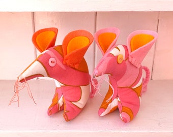 Divine Miss M Groovy retro mouse  in 70s Orange Pink Swirly Vintage fabric