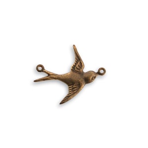 Vintaj Brass Bird Charm Sparrow Flying East Antiqued Brass Ox Swallow Birds Animal Wings Feathers Vintage Style Connector Link 19x17mm Qty 1