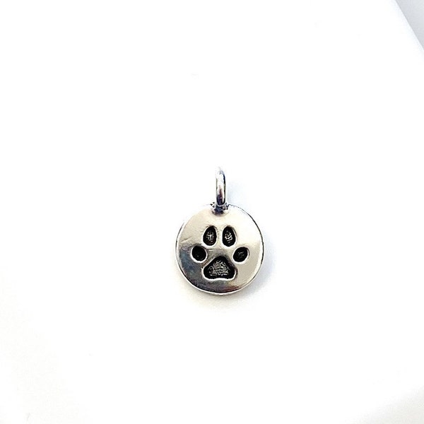 ONE TierraCast Small Round Paw Print Charm Antiqued Silver Cat Dog Pet Fur Baby Pawprint Remembrance DIY Jewelry 16.6x11.6mm Qty 1 Charm