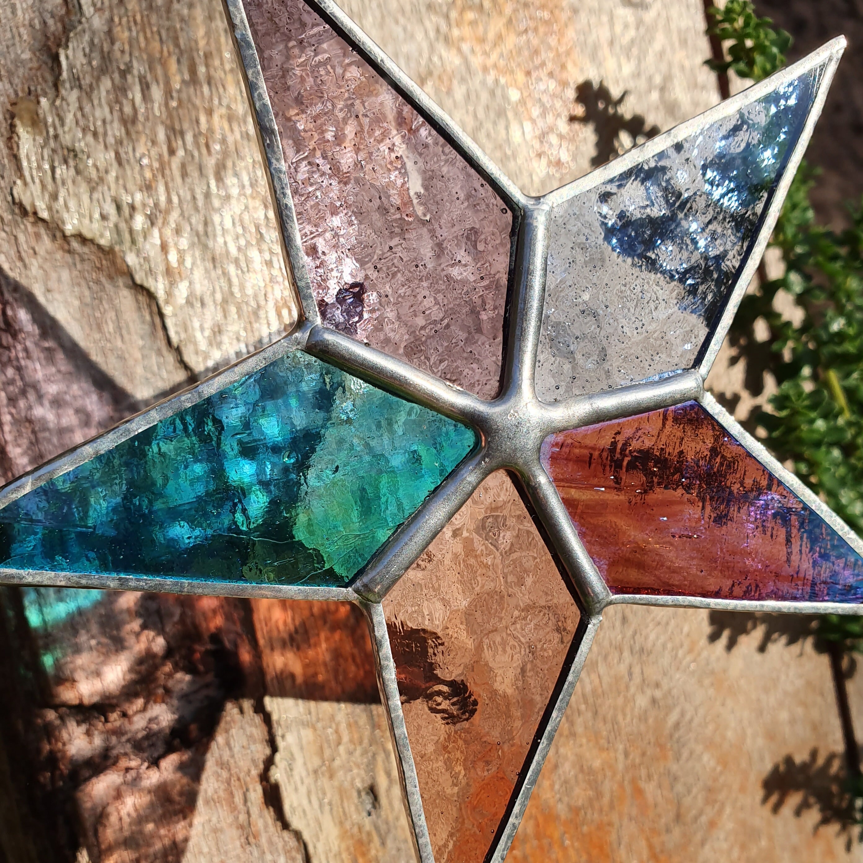 EARNDALE STAINED Glass STAR patchwork suncatcher, 5-pointed window ha…
