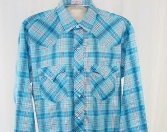 Vintage Western Long Sleeve Men's Pearl Snap Shirt Light Blue 46" Chest