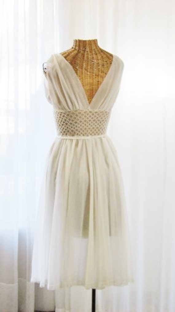 Stunning Vintage RoVel of California Bridal White… - image 4
