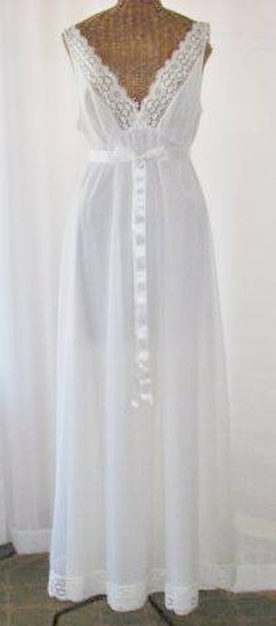 vanity fair long nightgowns