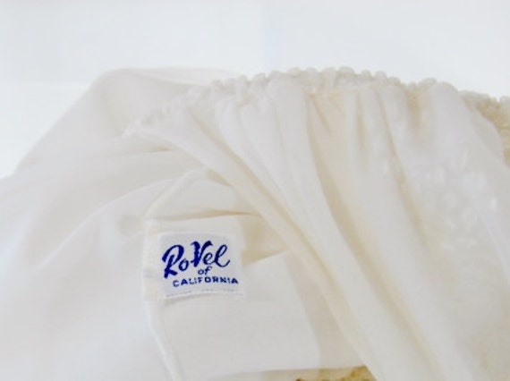 Stunning Vintage RoVel of California Bridal White… - image 3
