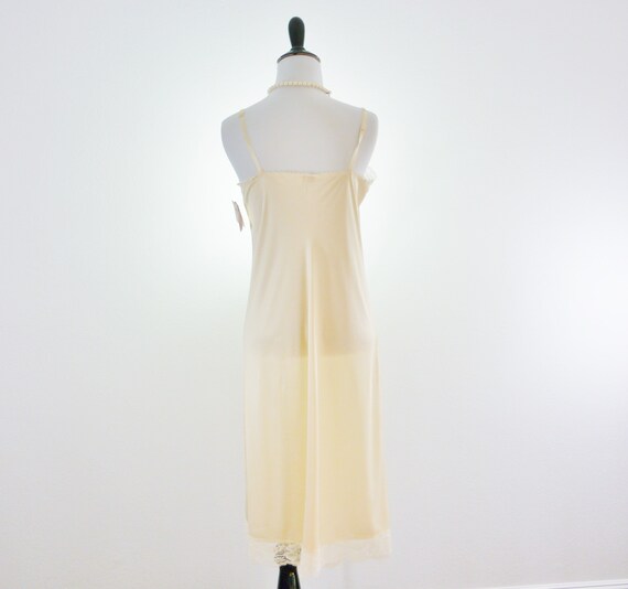 Kayser Nude Dress Slip NWT Dart Bra Cups Wide Orchid … Gem