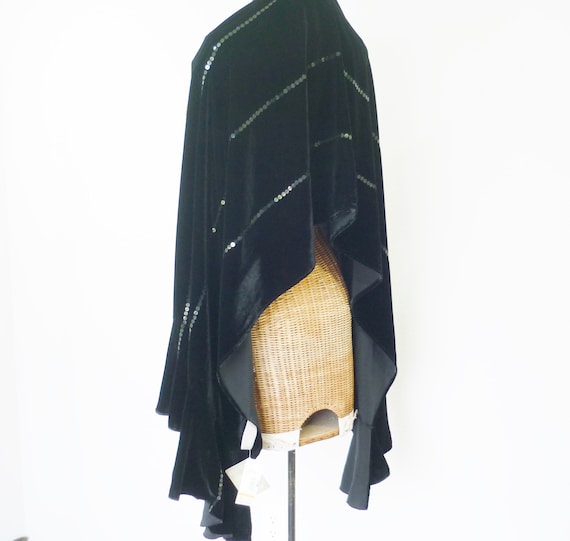 Echo Silk Wrap Ruffle Edge Formal Attire Sequins New Unworn