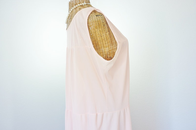 Vintage Pink Tiered Nightgown Ladies TALL 4-Gore Panel 60s Large