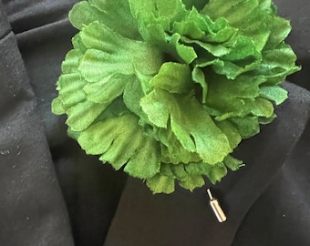 Green Carnation Stick Pin Oscar Wilde LGBTQ Pride Lapel