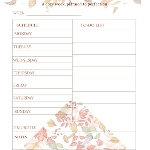 Peut inclure: Un planificateur hebdomadaire imprimable sur le thème de l'automne. Le haut de la page présente des citrouilles et des feuilles à l'aquarelle. Le planificateur comprend des sections pour l'emploi du temps, la liste des tâches, les priorités et les notes. Le texte dit "Sweater Weather Week".