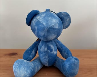 Indigo Fabric Teddybär Keychain