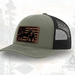 Patriotic Deer Hat – USA Flag Engraved Patch – Hunting Trucker Hat
