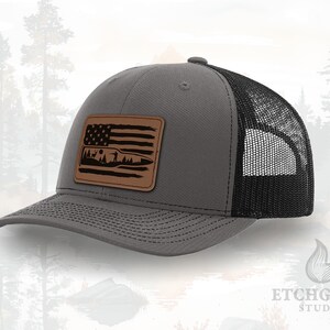 American Flag Bullet Hat – Hunter & Deer Stripe Patch – Patriotic Leatherette Trucker Hat