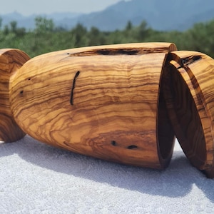 Handmade olive wood container with lid- Natural rustic kitchen decor, Unique mediterranean storage bowl, sustainable wooden gift idea.