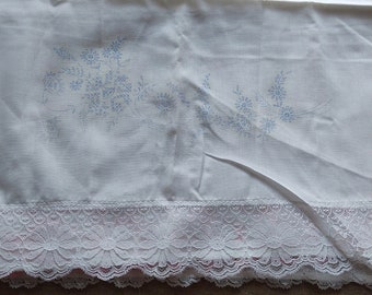 Pair of Two White New Old Stock Lace Embellished Pillowcases with Embroidery Pattern 22 x 30