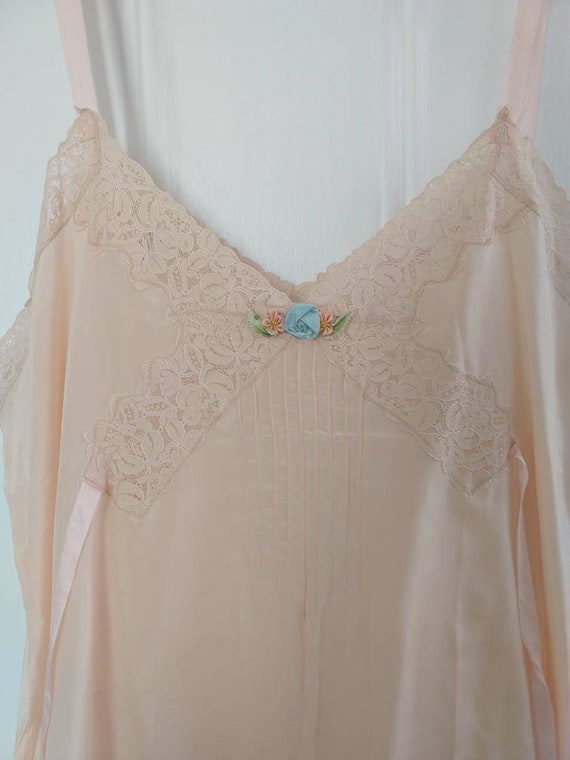 Silky Pink Nighty with Tiny Floral Focal Point 40… - image 7