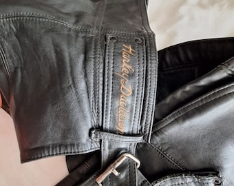 Heavy Duty Black Leather Chaps: Harley Davidson YKK Zips Size Small, Adjustable Waist