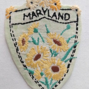 Toppa con fiore gonfio fatto a mano, ricamato a mano, trapuntato, Maryland, Minnesota