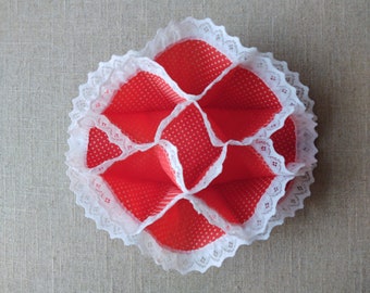 Red and White Basket Liner Pop Up Bun Warmer 11 Inch