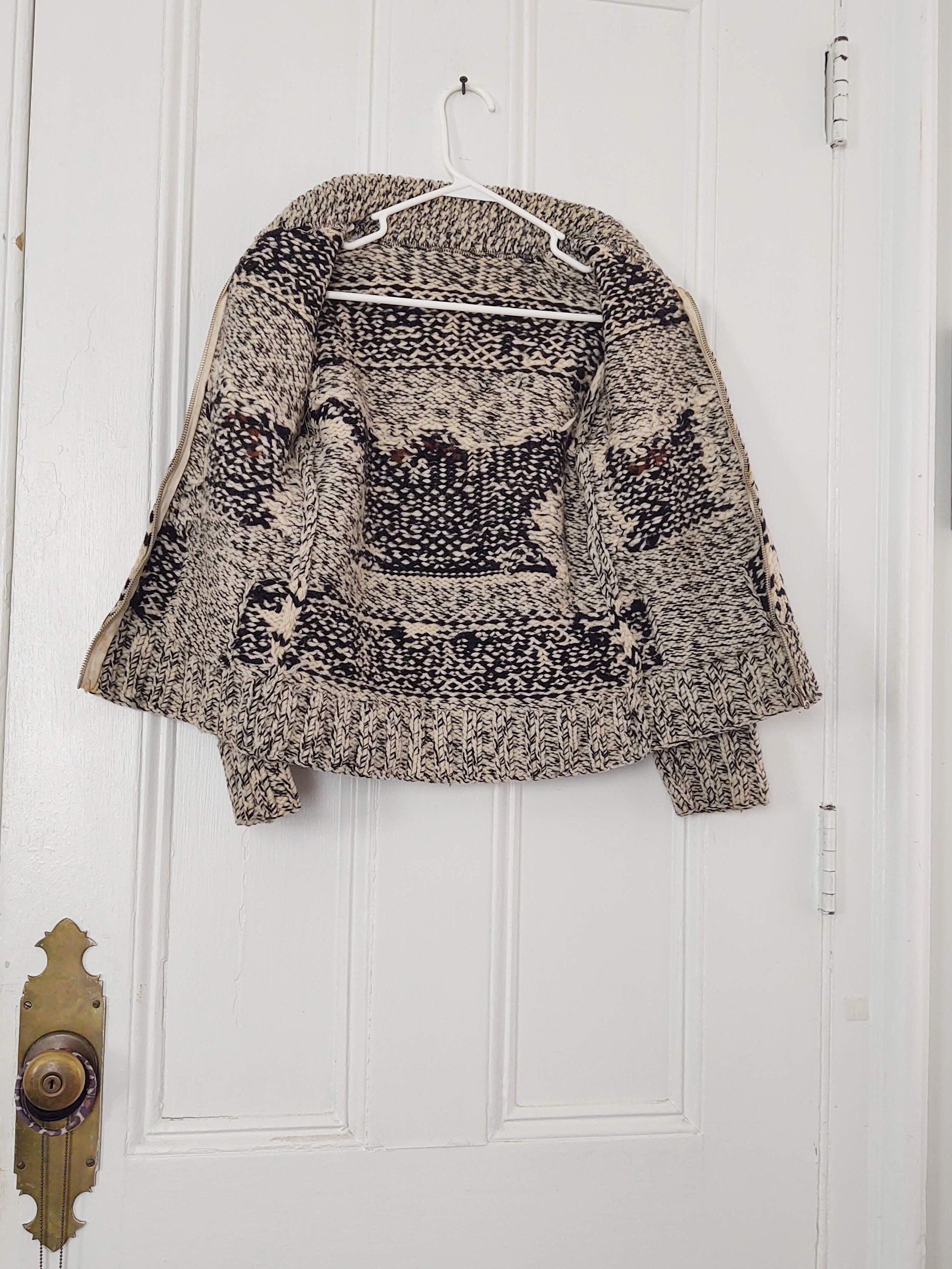 Cowichan Zip up Cardigan | Vintage Chunky Knit Wool Sweater