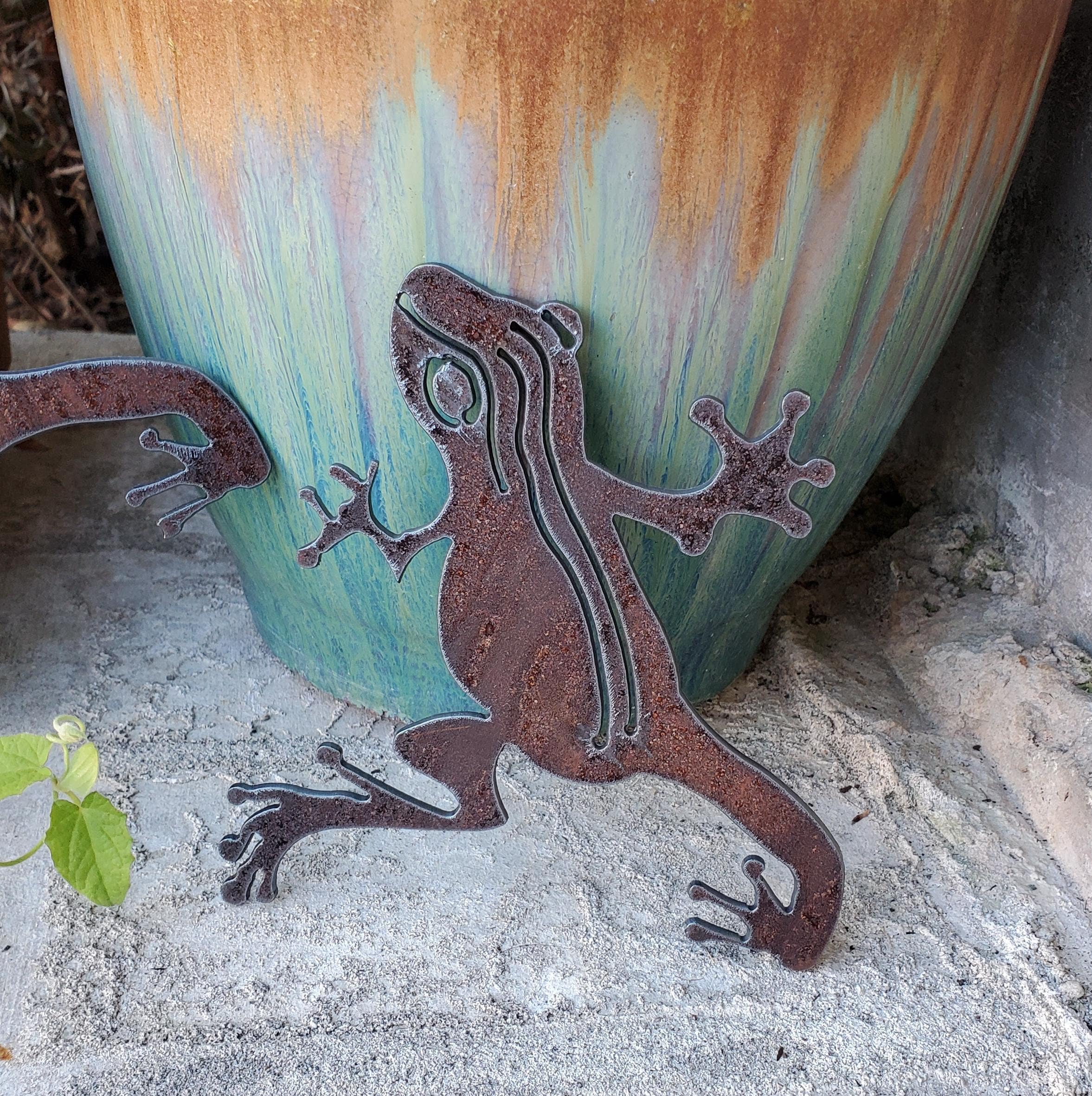 Rustic Frog Set of 2 Rustic Frogs Large Recycled Metal - Etsy