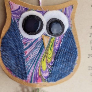 Owl backpack Pin, Christmas ornament, package topper, teen girls, teacher stocking stuffer, back to school gift, scarf clip, secret santa image 3