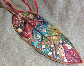 Hand-Painted Leaf Ornament: Fall Thanksgiving Gift Tag