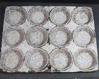 Vintage Graniteware Muffin Tin Speckled Gray 12 Cups Rustic Farmhouse Enamelware Muffin Tin Cupcakes