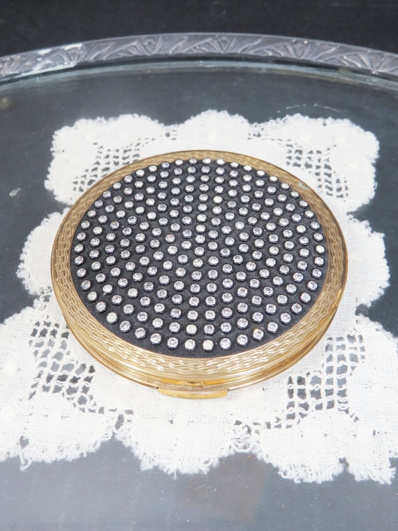 Vintage Stratton Powder Compact, Swarovski Rhines… - image 1