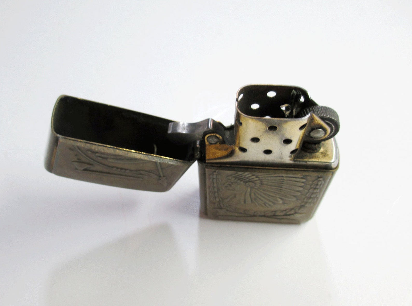 Vintage Indian Chief Zippo Lighter Brass Tobacciana Etsy