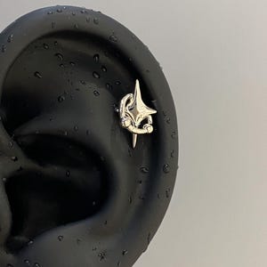 Vortex thorn helix earrings – Y2K Grunge Mana Punk Helix Earrings | Cyber Goth Helix Earring | Coquette Acubi Gyaru Gift for Her