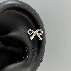 Silver Bow Star Helix Earring – Cute Cartilage Piercing Jewelry – Dainty Kawaii Ribbon Ear Stud