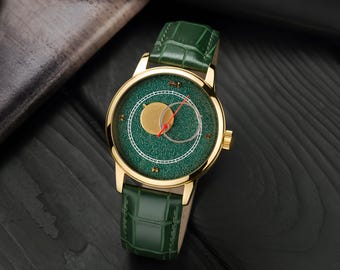 Relógio Raketa Copernicus "Verde" Vintage dos anos 90, raro e exclusivo, com mostrador e ponteiros originais. Ideal para presentear homens. Relógio de pulso masculino gravado (personalizado).