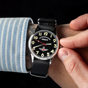Raketa Shturmanskie Watch: Handcrafted Vintage Mechanical Timepiece (Personalized)