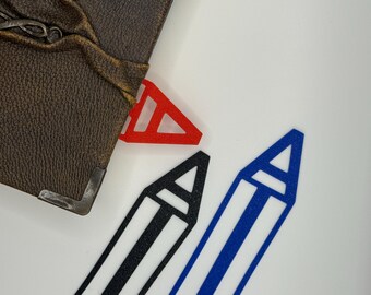 Personalized bookmark with letter