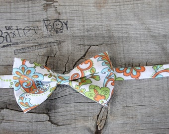 READY TO SHIP ---- Spunky Paisley little boy bow tie - photo prop, wedding, ring bearer, accessory
