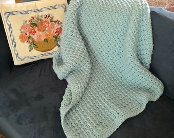 Crocheted bulky blanket