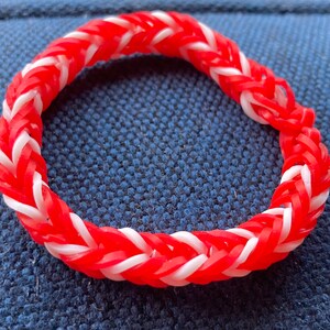 Candy cane bracelet