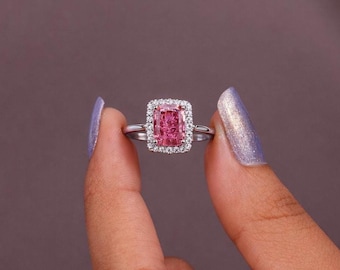 Anello con moissanite rosa taglio radiante da 2,00 ct, solitario in oro giallo 14k