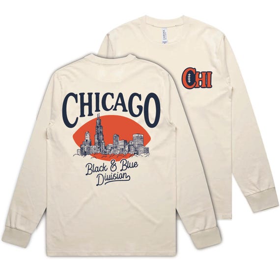 Vintage Chicago Illinois Cityscape Retro Football T-Shirt Vintage Chicago Illinois Cityscape Retro Football T-Shirt