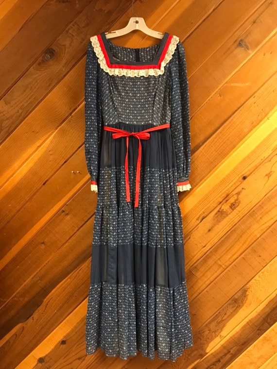 Vintage prairie dress