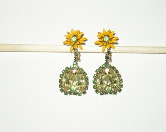 Vintage Alice Caviness (unsigned) Enamel Rhinestone Flower Clip Earrings