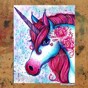 Unicornio / Póster / Tapiz / Impresión en metal / Unicornio pop art rosa y azul colorido con lindas rosas y tatuajes de rayos