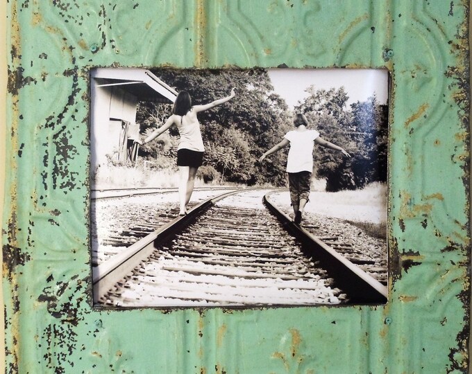 UNIQUE Vintage Tin Picture Frame 8x10 Etsy