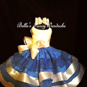 Korenbloemblauwe hondenjurk, blauwe hondenjurk, hondenkleding, hondenjurk met ruches